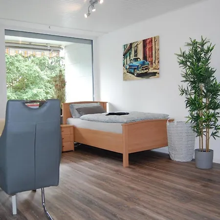 Ferien Und Monteurwohnung Apartamento Baunatal