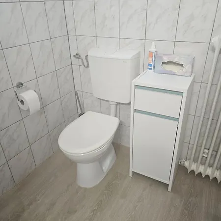Ferien- Und Monteurwohnung