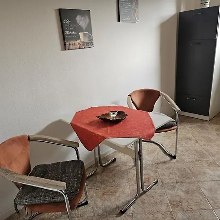 Ferien- Und Monteurwohnung *